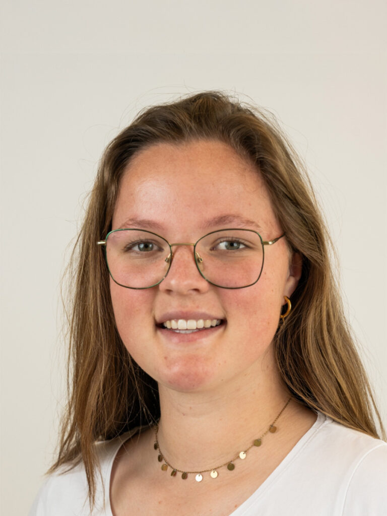Manou Nieuwenhuis